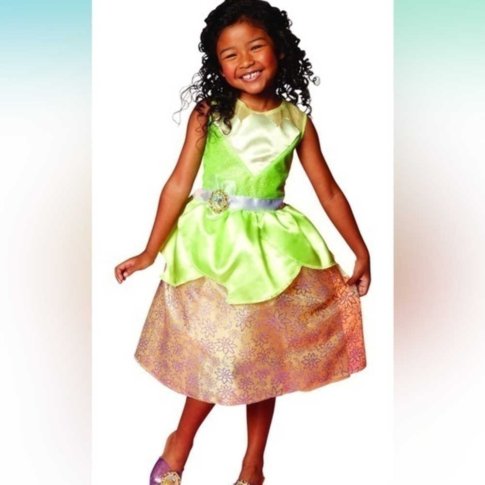 NWT Tiana Dress Costume for Girls Halloween costume Disney Princess Tiana.